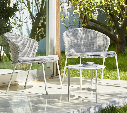 Cane-line Couchtisch klein Twist dunkelgrau 45 x 37 cm